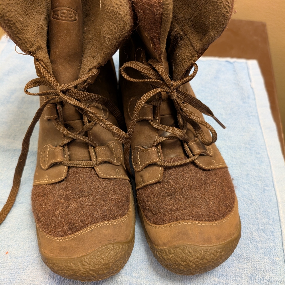 Brown Winter Boots